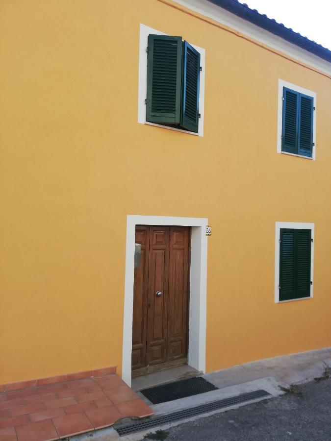 Appartamento Borgo Antico Montemarciano Esterno foto